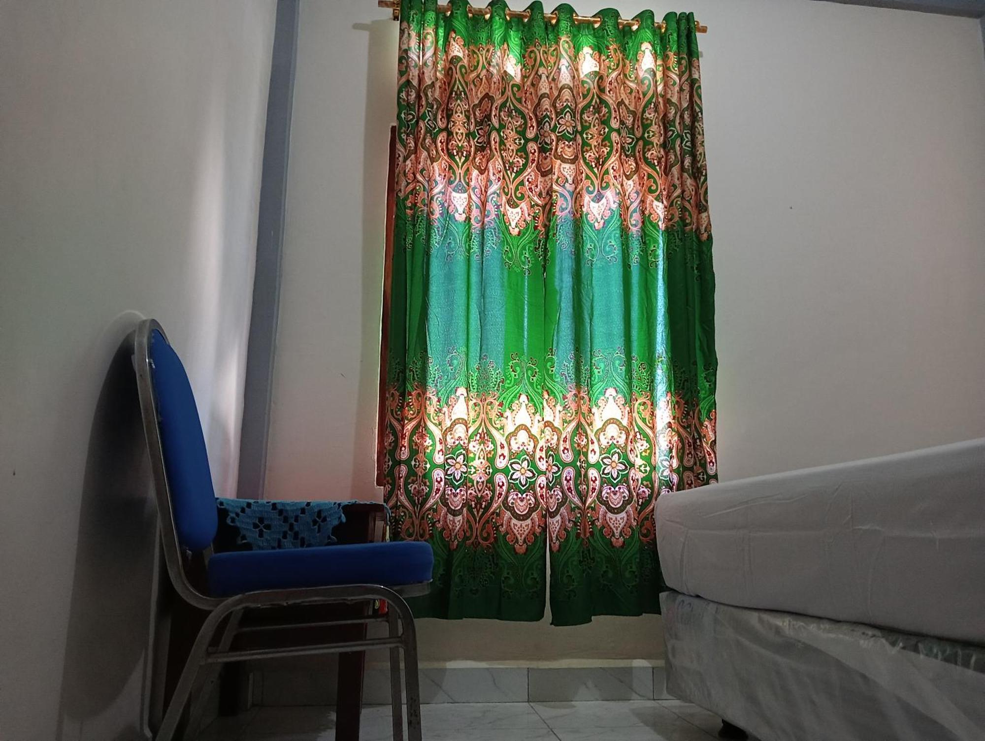 Yusilver Guest House Labuan Bajo Eksteriør billede